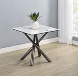 Mesa auxiliar cuadrada Carvell de piedra sinterizada, blanco Mirage