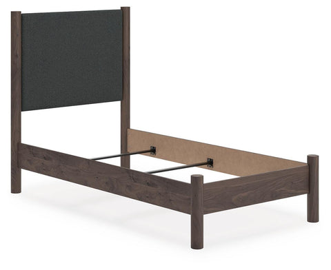 Cama de panel tapizada Pamytta
