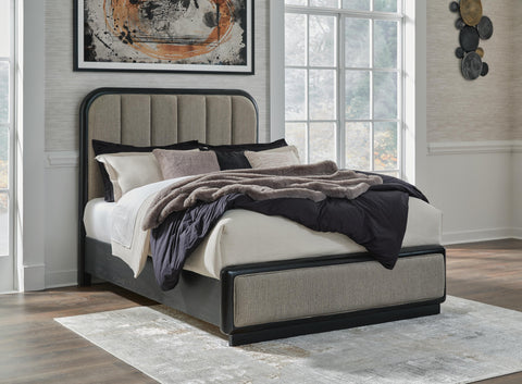 Cama de panel tapizada Rowanbeck