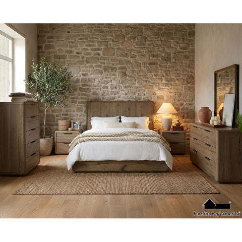 Solenne Arc Bed - Knotty Grained Oak