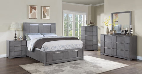 Regulus 5 PC. Bedroom Set W/ Chest - Gray