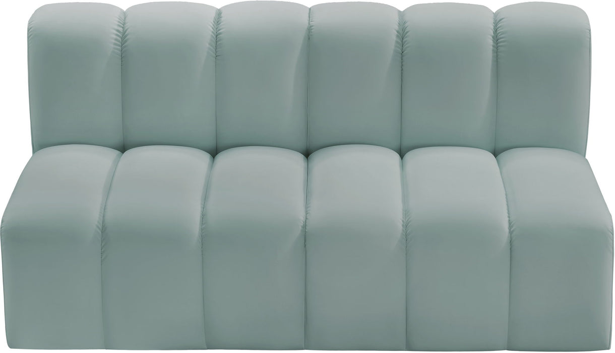 Seccional modular tapizado de cuero vegano Arc de 60" de 2 piezas