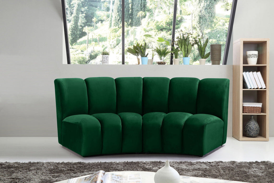 Seccional modular tapizado de terciopelo Infinity de 83" de 2 piezas