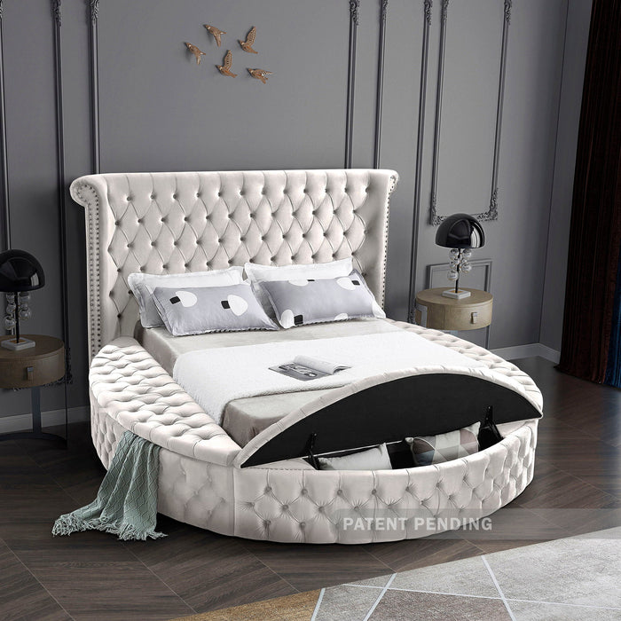 Luxus Velvet Upholstered Bed