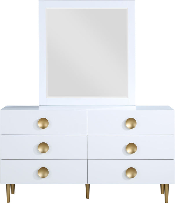 Zayne Wood Veneer Dresser