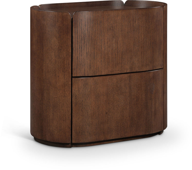 Everett 28" Oak Veneer Night Stand