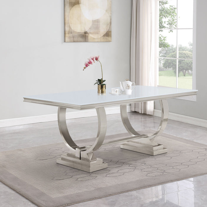 Mesa de comedor rectangular Antoine de 95 pulgadas con tablero de vidrio negro