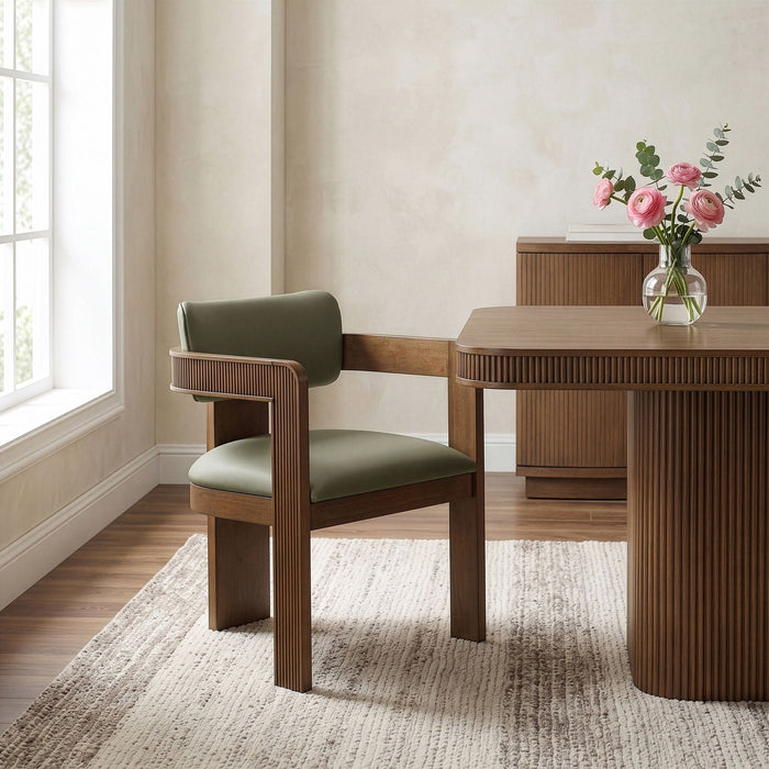 Silla de comedor tapizada de cuero vegano Sacha