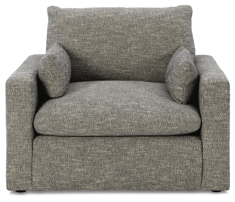 Dramatic Oversized Chair - image 3