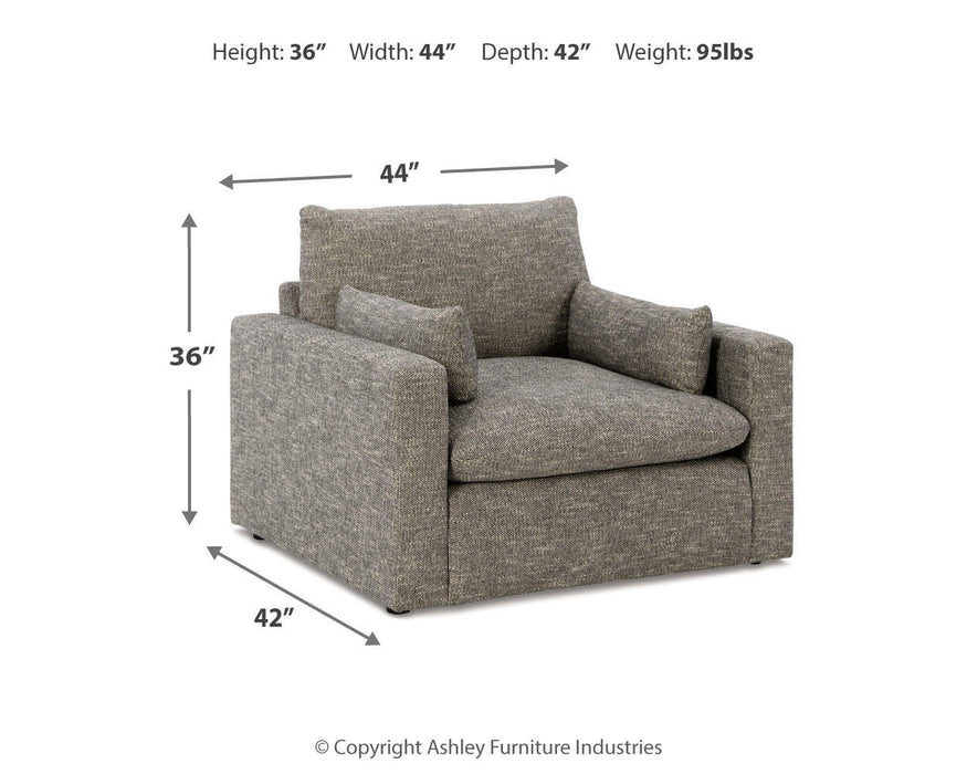 Dramatic Oversized Chair - image 6