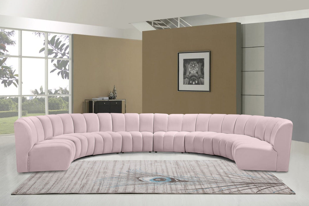 Seccional modular tapizado de terciopelo Infinity de 178" de 8 piezas