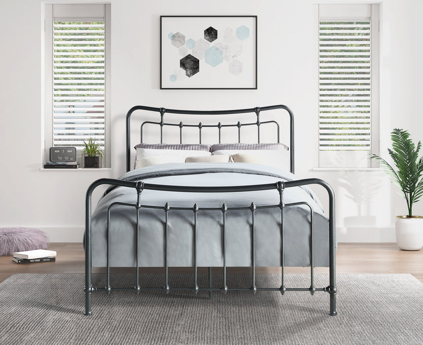 Engleside Queen Platform Bed