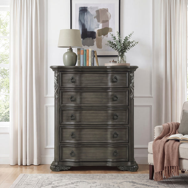 Royal Highlands Chest