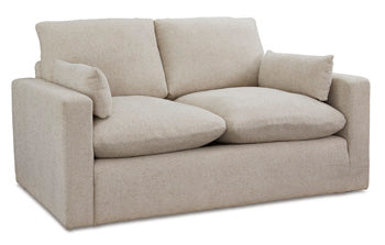 Refined Sofa - 1670335
