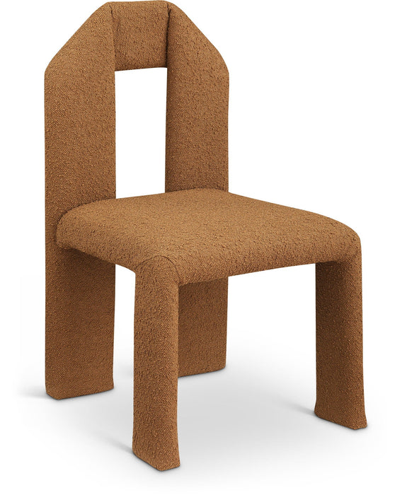 Silla de comedor tapizada de bouclé Bennett