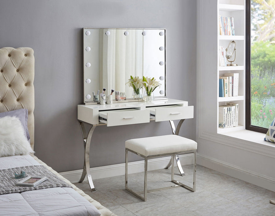 Hollywood 39.5" W X 31.5" H Lighted Mirror
