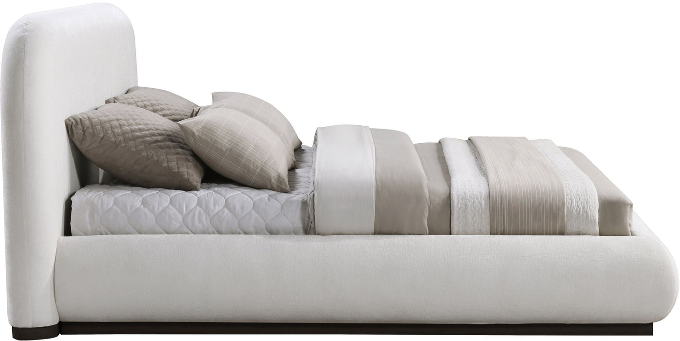 Vaughn Chenille Fabric Upholstered Bed