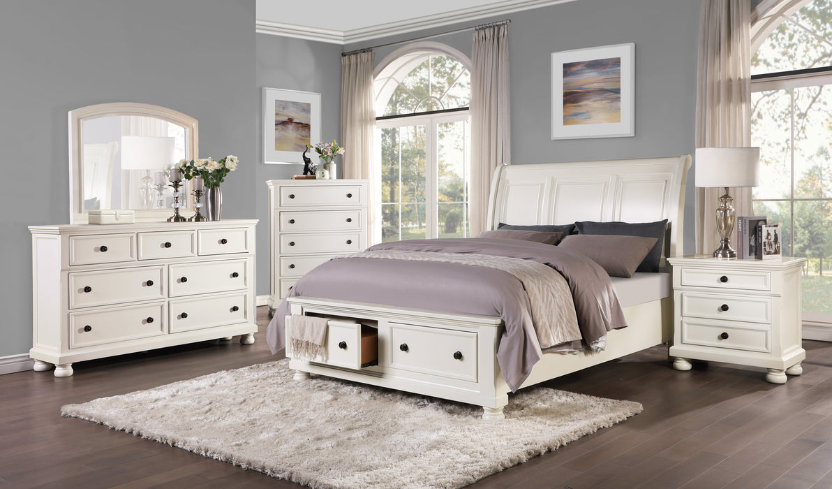 Laurelin Bedroom Set in White - bedroom room scene