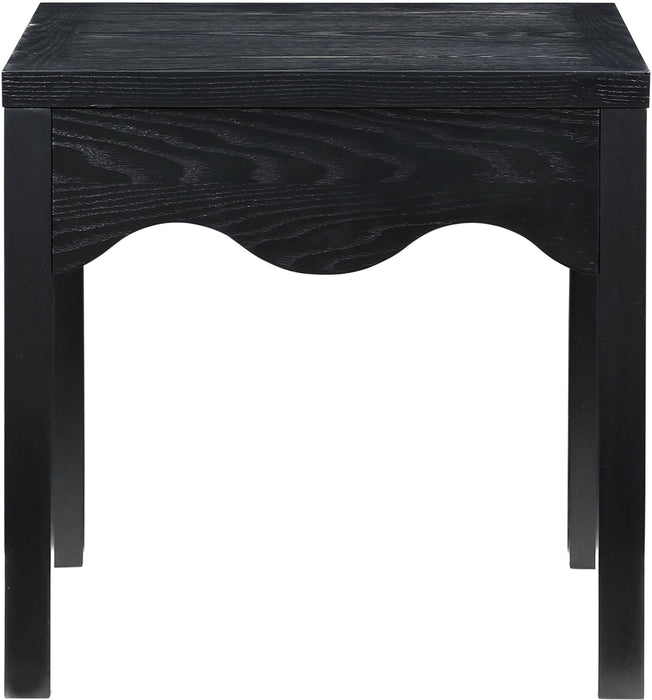 Fiora Oak Veneer End / Side Table