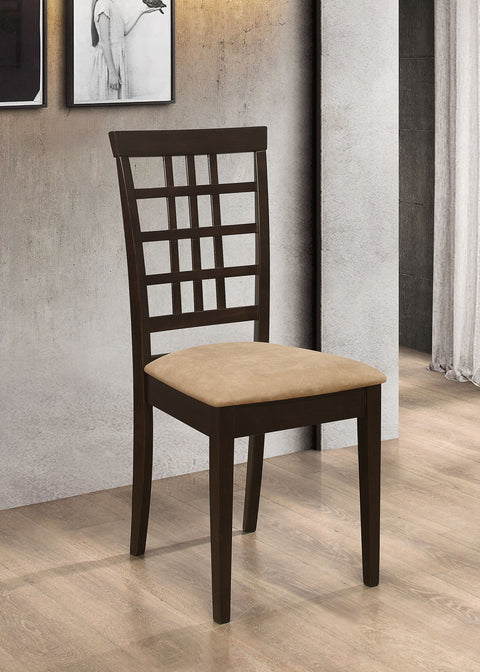 Silla auxiliar de comedor Kelso con respaldo de celosía, color capuchino (juego de 2)
