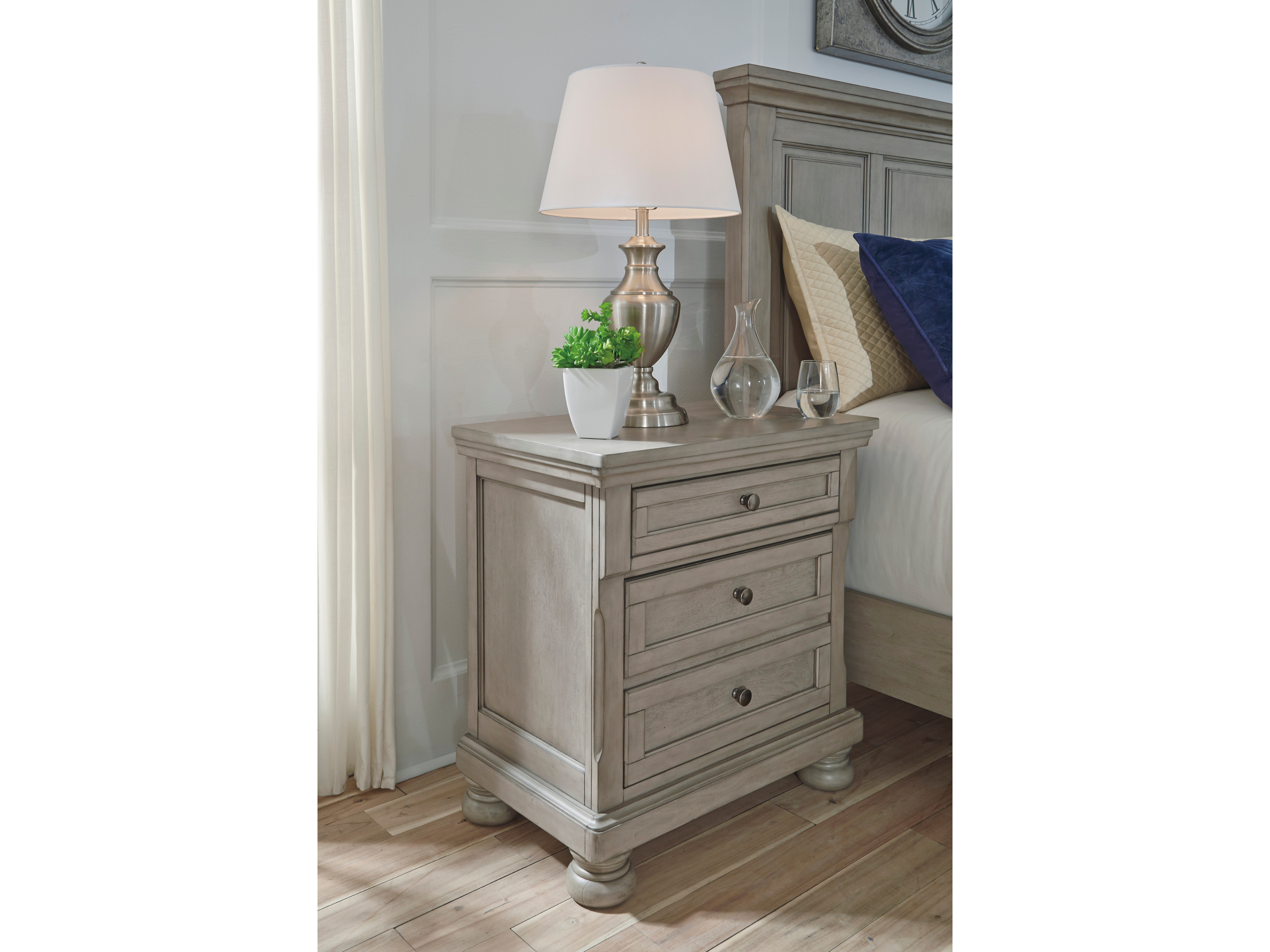 Lettner Nightstand