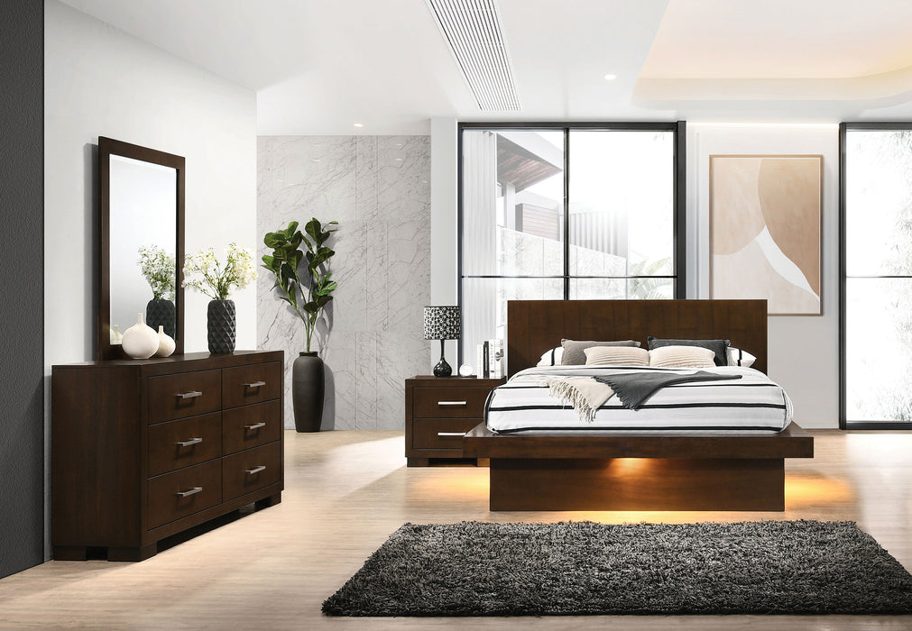 Jessica 5-piece Eastern King LED Bedroom Set Cappuccino