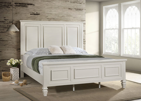 Cama panel de madera Eastern King de 63 pulgadas Sandy Beach, blanco crema