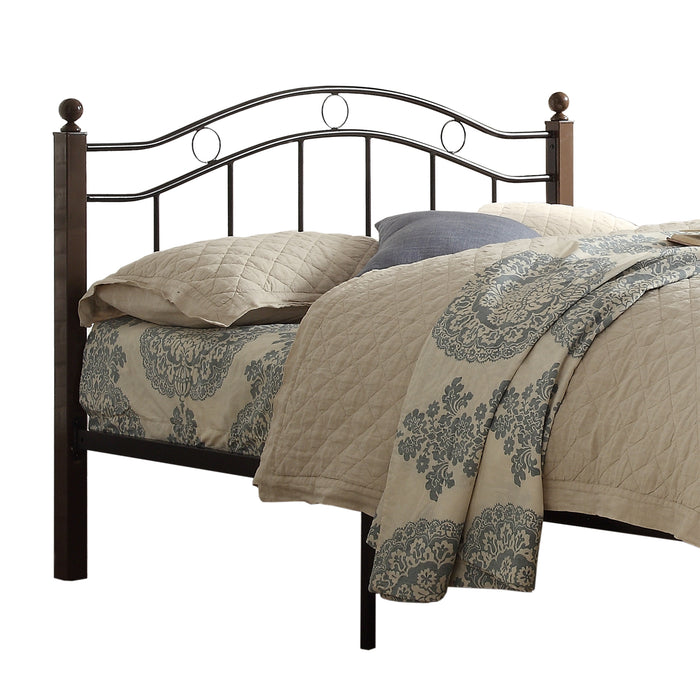 Averny Platform Bed