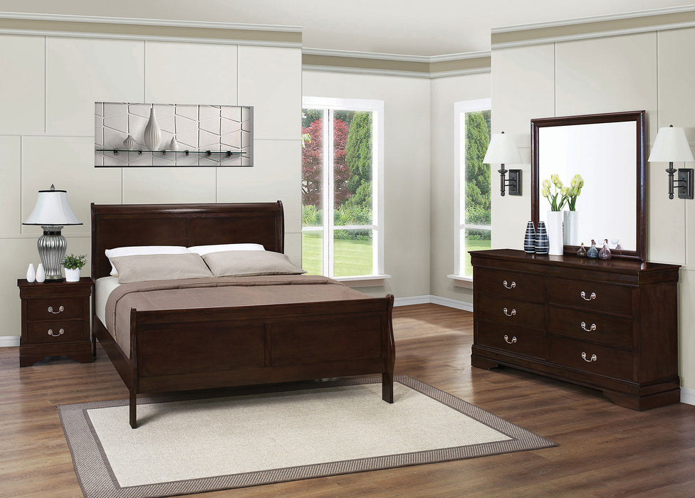 Louis Philippe 5-piece Eastern King Bedroom Set Cappuccino