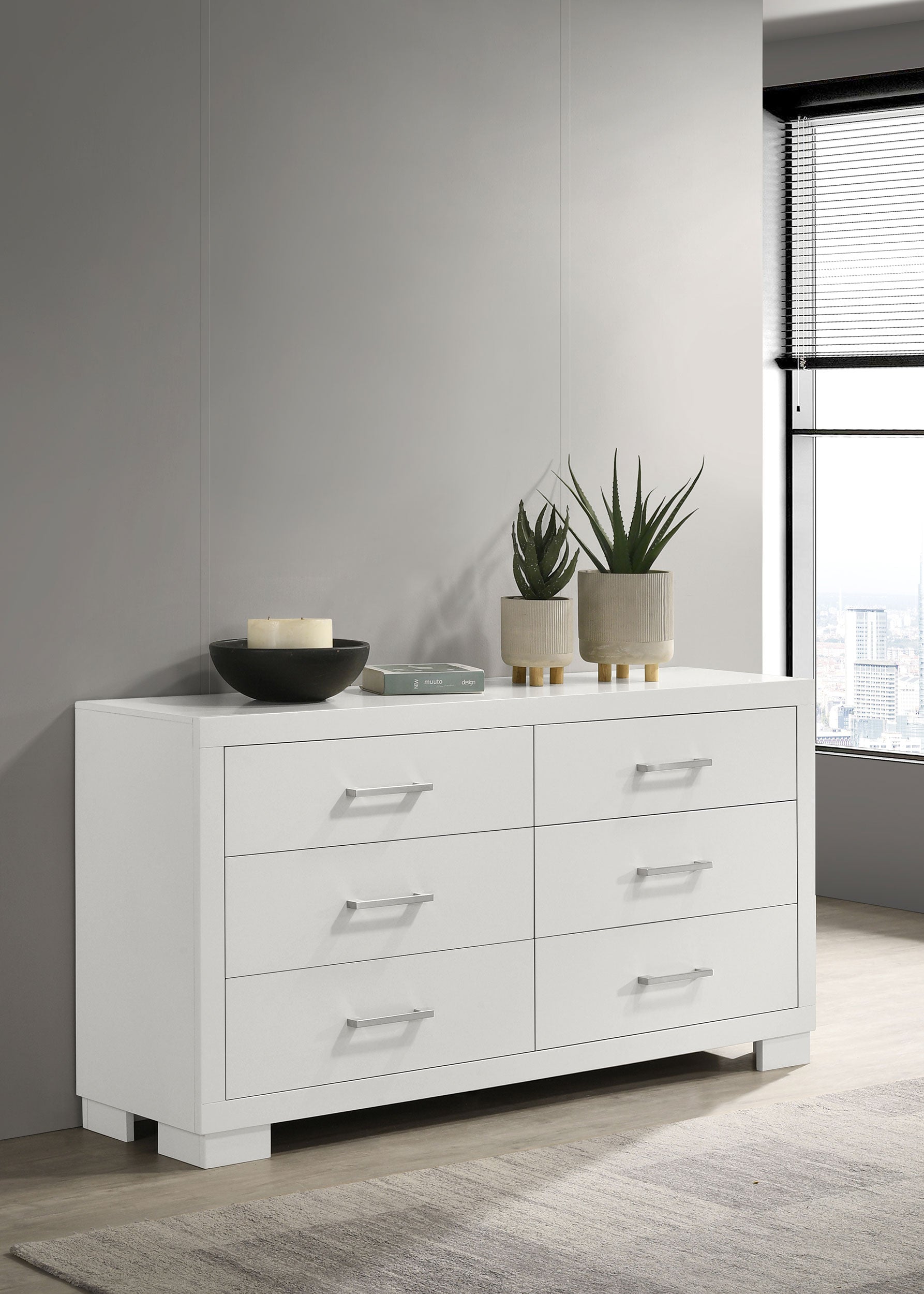 Jessica 6-drawer Dresser Snow White
