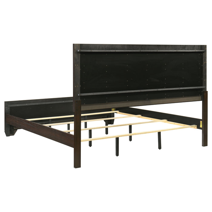 Kauffman 5-piece Eastern King Bedroom Set Dark Cocoa