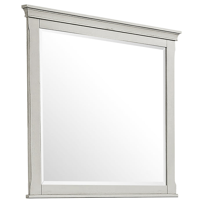 Juego de dormitorio Franco tamaño Eastern King de 5 piezas - blanco desgastado