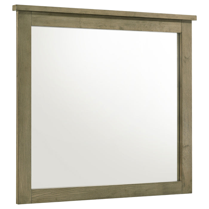 Juego de dormitorio Hazlewood tamaño Queen de 5 piezas - roble viñedo