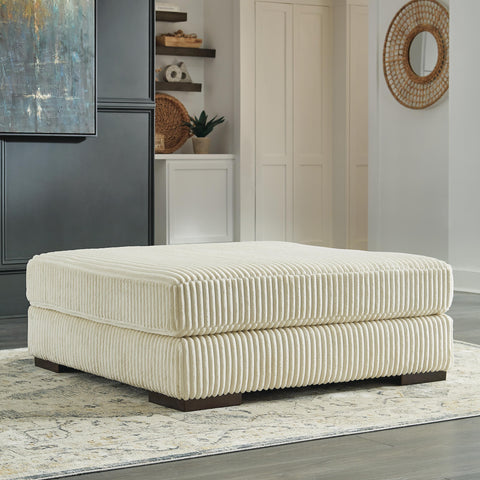 Lindyn Oversized Accent Ottoman