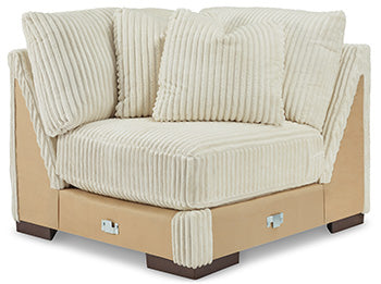 Lindyn Wedge - 2110477