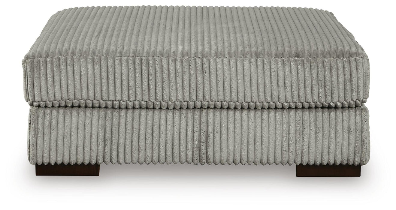 Lindyn Oversized Accent Ottoman