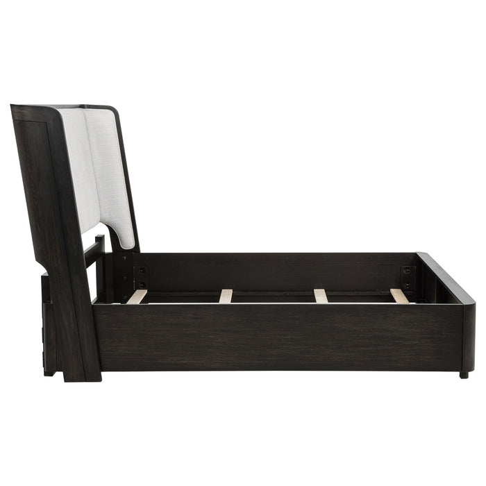 Cama de respaldo alto Leandro de 55" - negro bruñido