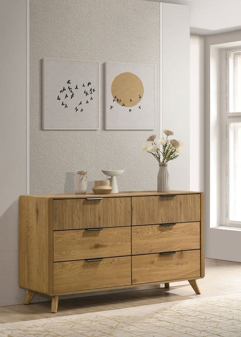 Cómoda de dormitorio Bennett de 6 cajones, roble claro