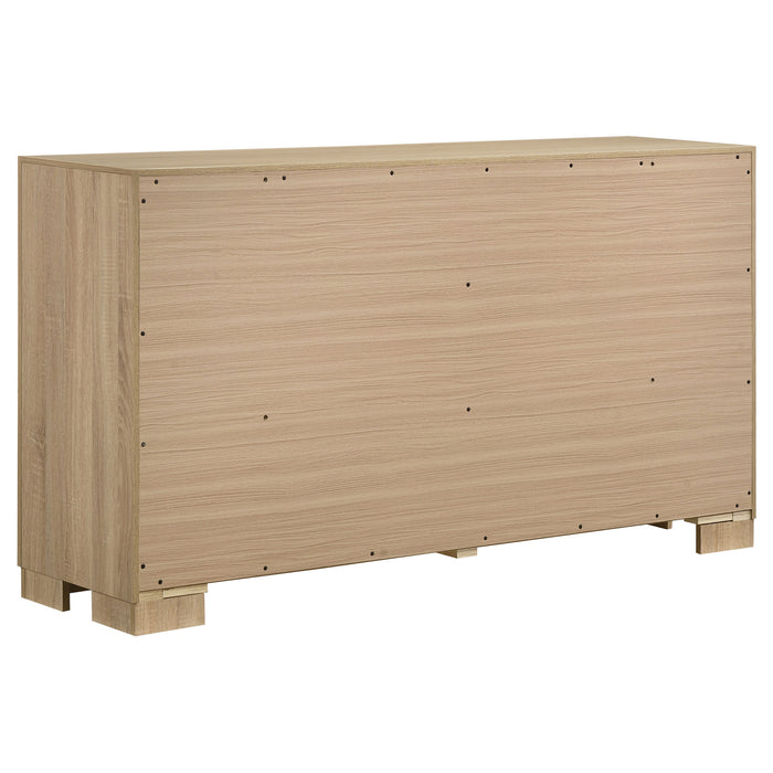 Juego de dormitorio tapizado Arielle tamaño Eastern King de 5 piezas - roble claro