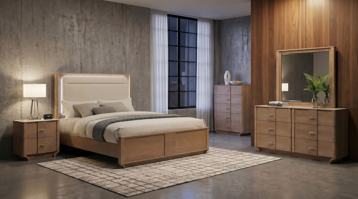 Coaster Leanne 6-Piece Queen Bedroom Set Light Oak
