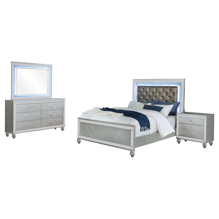 Gunnison 5-piece Eastern King Bedroom Set Silver Metallic
