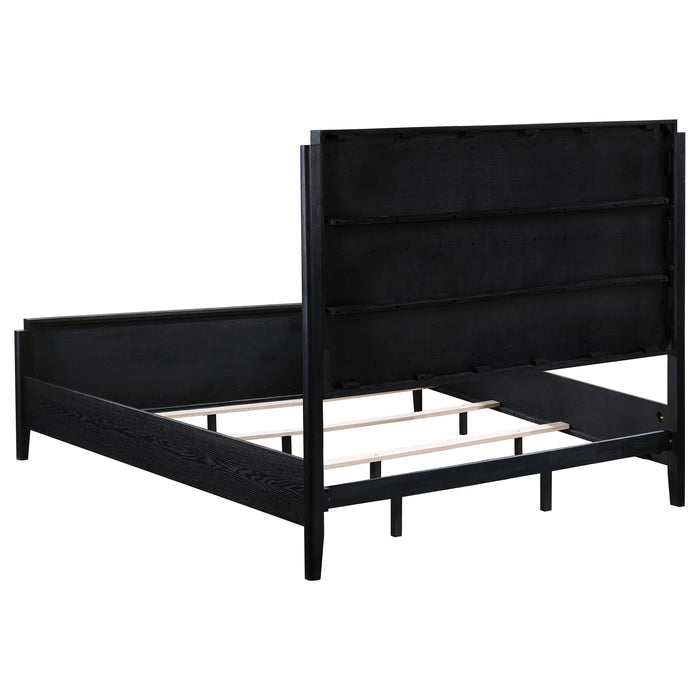 Brookmead 5-piece Upholstered Eastern King Bedroom Set Black