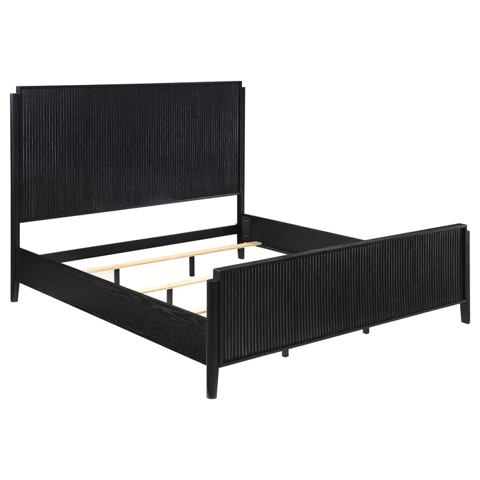 Cama de panel de madera Brookmead - negro