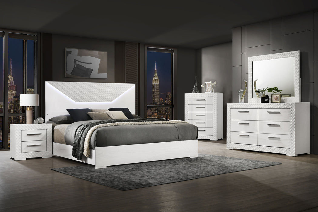 Coaster Ives 6-Piece Queen Bedroom Set White High Gloss
