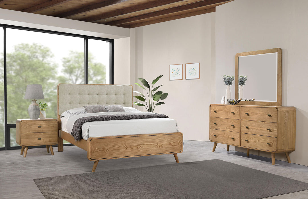 Robyn 5-piece California King Bedroom Set Light Ash