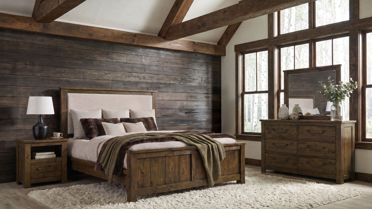 Doherty 5-piece Eastern King Bedroom Set Rustic Brown