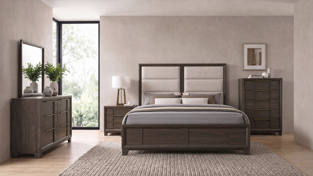 Coaster Farre 6-Piece Eastern King Bedroom Set Dark Brown