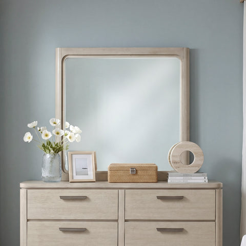 Alita Mirror