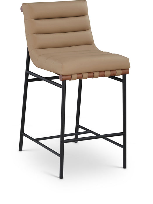 Taburetes de mostrador tapizado de cuero vegano Burke