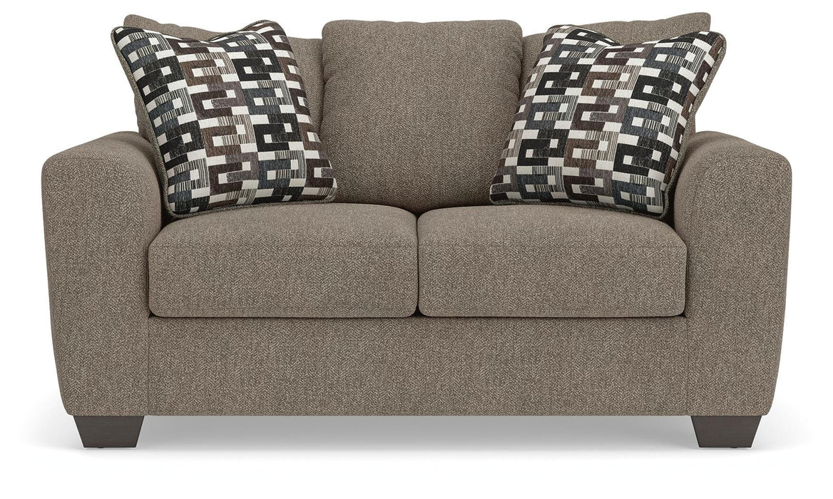 Triston-Peaks Loveseat